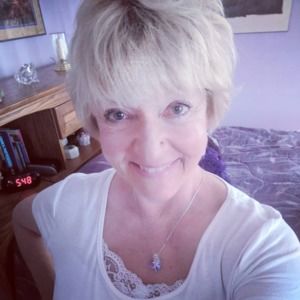 Meet your Posher, Michele
